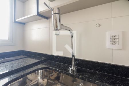 Cozinha  de apartamento à venda com 1 quarto, 37m² em Vila Azevedo, São Paulo