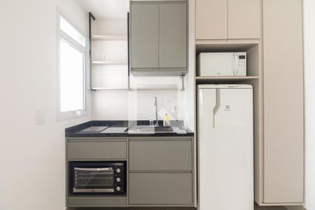 Cozinha  de apartamento à venda com 1 quarto, 37m² em Vila Azevedo, São Paulo