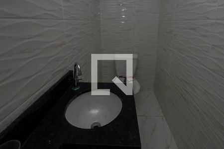 Lavabo de casa para alugar com 3 quartos, 120m² em Jardim Vila Formosa, São Paulo