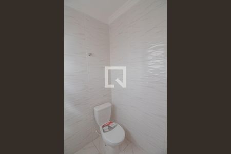 Banheiro Varanda Quarto 1 de casa para alugar com 2 quartos, 120m² em Jardim Vila Formosa, São Paulo
