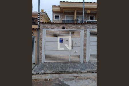 Casa à venda com 120m², 3 quartos e 2 vagasFachada/Placa