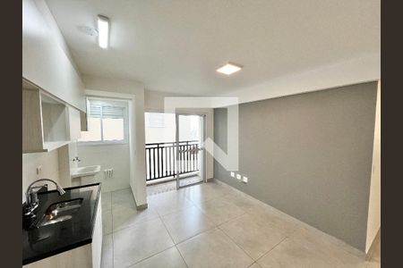 Sala/Cozinha de apartamento à venda com 2 quartos, 42m² em Parada Inglesa, São Paulo