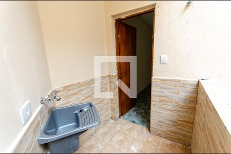 Casa para alugar com 50m², 2 quartos e sem vagaÁrea de Serviço
