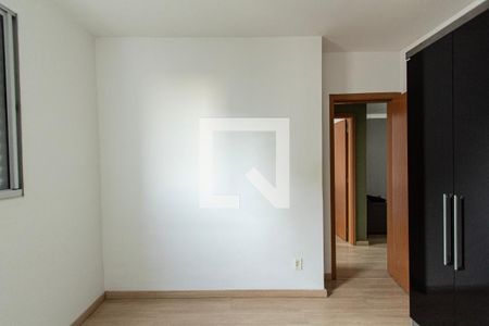 Quarto 1 de apartamento para alugar com 2 quartos, 47m² em Jardim São Carlos, Sorocaba