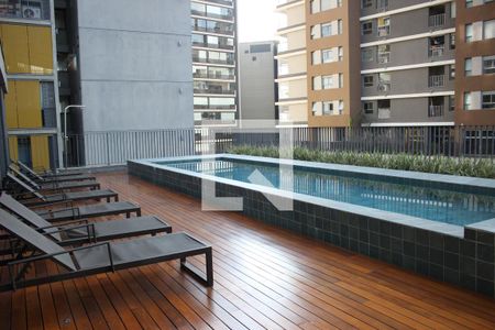 Studio para alugar com 23m², 1 quarto e sem vagaPiscina