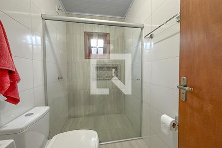 Banheiro da Suíte 1 de casa para alugar com 2 quartos, 80m² em Santo Andre, São Leopoldo