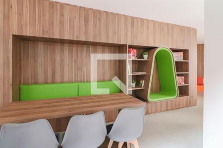 Apartamento para alugar com 33m², 1 quarto e sem vaga Apartamento para alugar com 33m², 1 quarto e sem vagaÁrea comum - Salão de festas