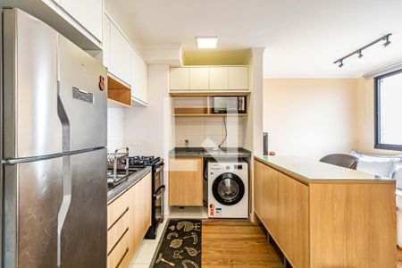 Cozinha de apartamento para alugar com 1 quarto, 33m² em Butantã, São Paulo