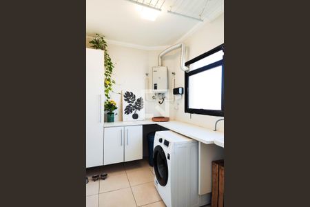 Apartamento à venda com 143m², 3 quartos e 2 vagasÁrea de Serviço