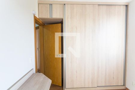 Apartamento para alugar com 60m², 2 quartos e 2 vagas Apartamento para alugar com 60m², 2 quartos e 2 vagasArmário do Quarto 2