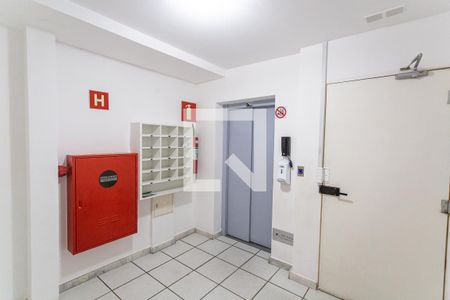 Apartamento para alugar com 60m², 2 quartos e 2 vagas Apartamento para alugar com 60m², 2 quartos e 2 vagasHall de Entrada