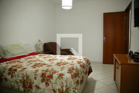 Casa à venda com 222m², 4 quartos e 3 vagasSuite 4