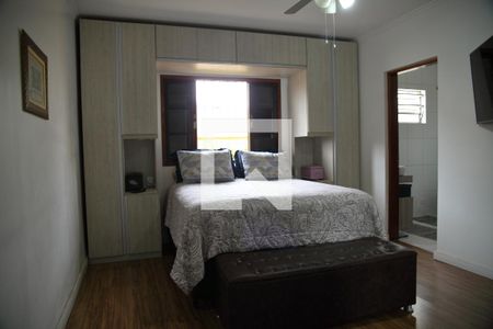 Casa à venda com 222m², 4 quartos e 3 vagasSuíte 3