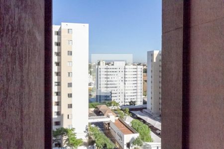 Vista da sala de apartamento à venda com 4 quartos, 85m² em Jardim Guanabara, Belo Horizonte