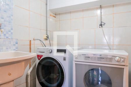 Casa de condomínio à venda com 260m², 3 quartos e 2 vagasÁrea de Serviço