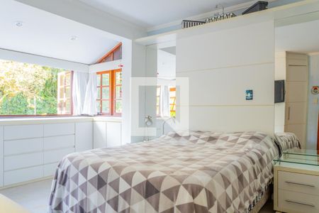 Casa de condomínio à venda com 260m², 3 quartos e 2 vagasQuarto 2 - Suíte