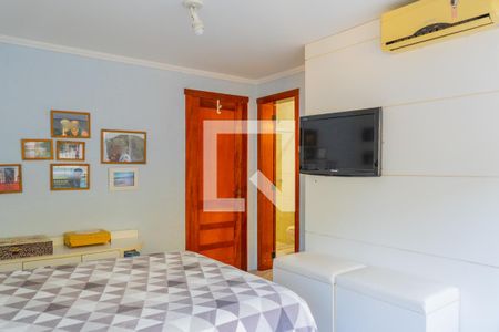 Casa de condomínio à venda com 260m², 3 quartos e 2 vagasQuarto 2 - Suíte