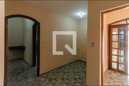 Corredor de casa para alugar com 2 quartos, 90m² em Vila Pirituba, São Paulo