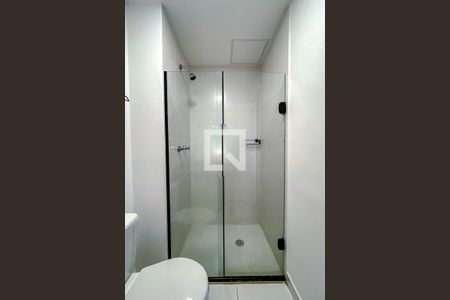 Banheiro de kitnet/studio para alugar com 1 quarto, 25m² em Belenzinho, São Paulo