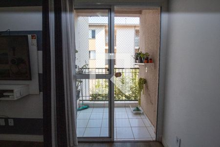 Sala e Sacada de apartamento para alugar com 2 quartos, 51m² em Parque Sevilha (nova Veneza), Sumaré