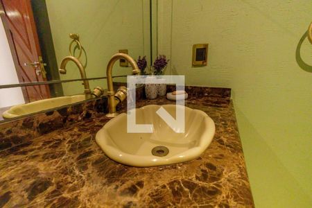 Casa de condomínio à venda com 469m², 3 quartos e 1 vagaLavabo