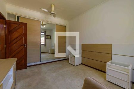 Casa de condomínio à venda com 469m², 3 quartos e 1 vagaQuarto