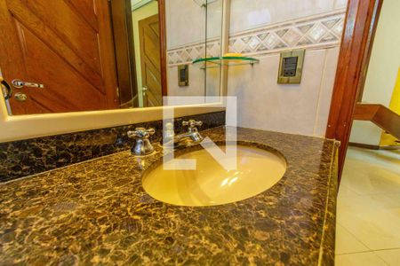 Casa de condomínio à venda com 469m², 3 quartos e 1 vagaBanheiro