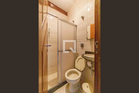 Casa de condomínio à venda com 469m², 3 quartos e 1 vagaBanheiro de Serviço