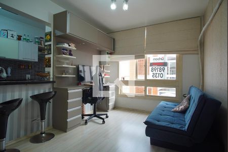 Sala de apartamento para alugar com 1 quarto, 46m² em Boa Vista, Porto Alegre