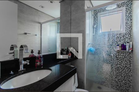 Banheiro da Suíte de apartamento à venda com 2 quartos, 55m² em Liberdade, São Paulo