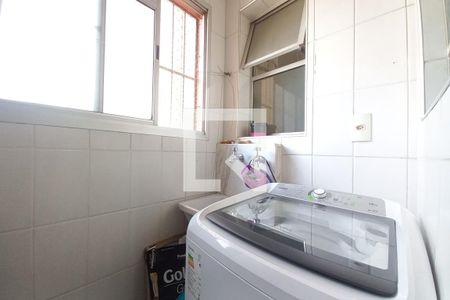 Apartamento à venda com 83m², 3 quartos e 1 vagaÁrea de Serviço