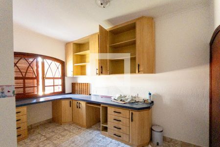 Casa de condomínio para alugar com 600m², 4 quartos e 2 vagas Casa de condomínio para alugar com 600m², 4 quartos e 2 vagasSuíte Térreo