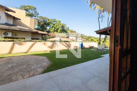 Casa de condomínio para alugar com 600m², 4 quartos e 2 vagas Casa de condomínio para alugar com 600m², 4 quartos e 2 vagasVista da Sala de Jantar