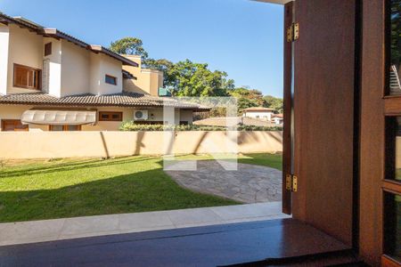Casa de condomínio para alugar com 600m², 4 quartos e 2 vagas Casa de condomínio para alugar com 600m², 4 quartos e 2 vagasVista da Suíte Térreo