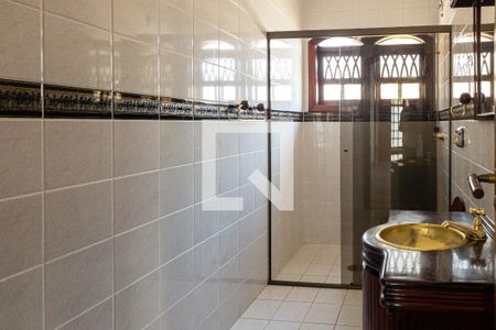 Casa de condomínio para alugar com 600m², 4 quartos e 2 vagas Casa de condomínio para alugar com 600m², 4 quartos e 2 vagasBanheiro Social