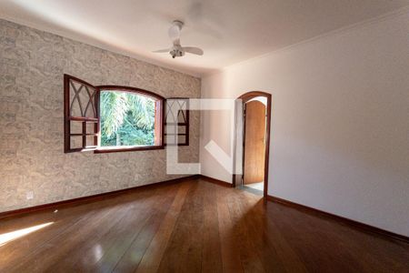 Casa de condomínio para alugar com 600m², 4 quartos e 2 vagas Casa de condomínio para alugar com 600m², 4 quartos e 2 vagasSuíte 4