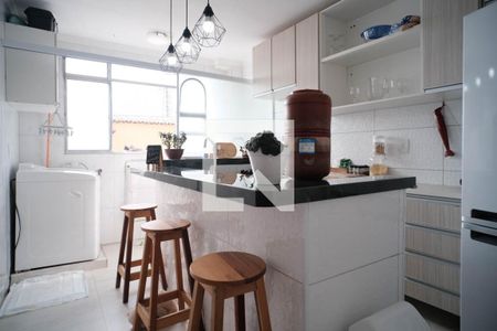 Cozinha de apartamento à venda com 2 quartos, 65m² em Vila Paranagua, São Paulo