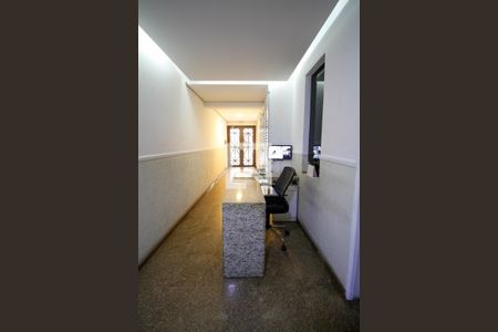 Apartamento à venda com 140m², 3 quartos e sem vaga Apartamento à venda com 140m², 3 quartos e sem vagaHall de entrada