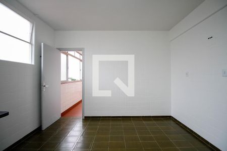 Apartamento à venda com 140m², 3 quartos e sem vaga Apartamento à venda com 140m², 3 quartos e sem vagaCozinha