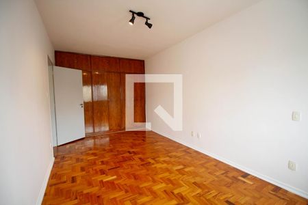 Apartamento à venda com 140m², 3 quartos e sem vaga Apartamento à venda com 140m², 3 quartos e sem vagaSuíte