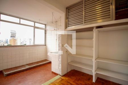 Apartamento à venda com 140m², 3 quartos e sem vaga Apartamento à venda com 140m², 3 quartos e sem vagaÁrea de Serviço