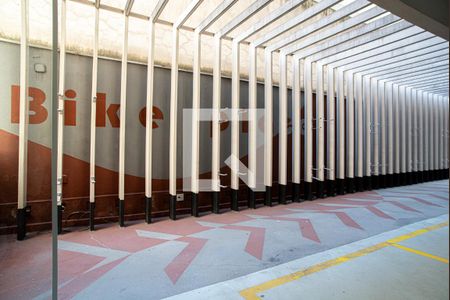 Studio à venda com 25m², 1 quarto e sem vagaÁrea comum - Biciclerário