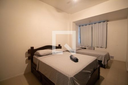 Quarto 1 de apartamento para alugar com 2 quartos, 85m² em Leme, Rio de Janeiro