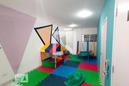 Studio para alugar com 36m², 1 quarto e sem vaga Studio para alugar com 36m², 1 quarto e sem vagaBrinquedoteca