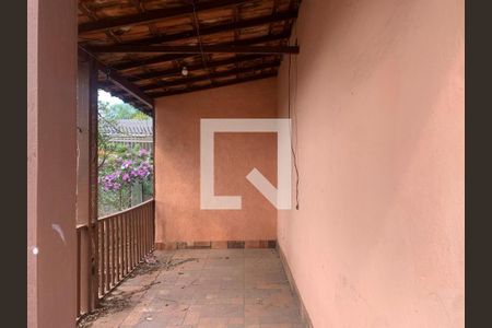 Casa à venda com 364m², 3 quartos e 3 vagasVaranda