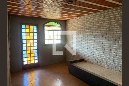 Sala de casa à venda com 4 quartos, 364m² em Santo Antônio, Belo Horizonte