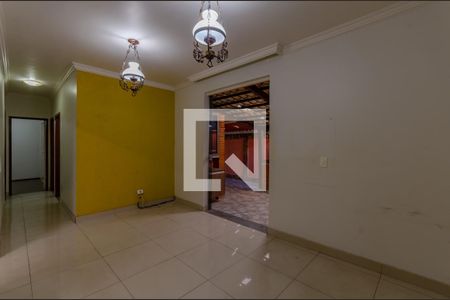 Sala de apartamento à venda com 3 quartos, 111m² em São João Batista, Belo Horizonte