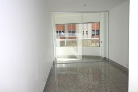 Apartamento à venda com 3 quartos, 82m² em Lourdes, Belo Horizonte