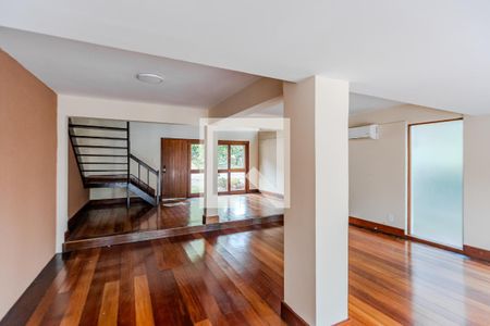 Sala de casa de condomínio à venda com 3 quartos, 234m² em Cavalhada, Porto Alegre