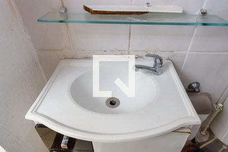 Casa à venda com 600m², 3 quartos e 4 vagasBanheiro 2